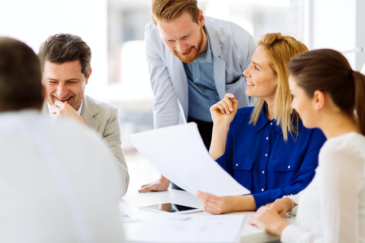 SMEComply's tweet photo. We don’t advise on all areas of law. Instead, we focus on what we are good at – solving regulatory and compliance issues ✅ #regulatory #compliance #lawasaservice #sme #smes https://t.co/Eidry7AY72