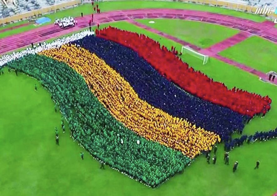 Lslyudish's tweet photo. Le record du monde a été homologué #guinnessworldrecord #mauritius #indianocean #worldrecord https://t.co/g6N6DgTdT1