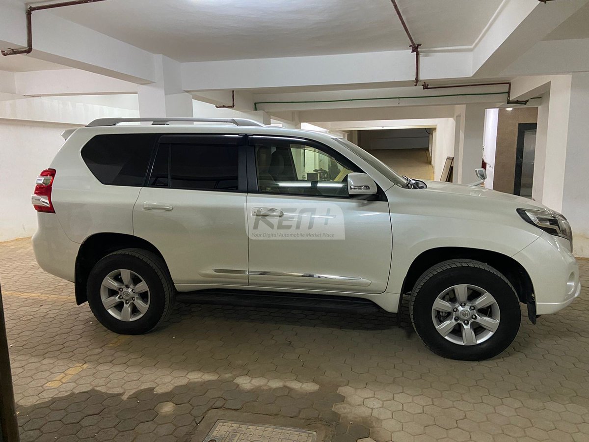 Kenplus_ke's tweet photo. TOYOTA LANDCRUISER PRADO TX AVAILABLE FOR SALE.

Condition: Fairly New. Excellent. 
Mileage: 80,000
Engine: 2700cc
YOM: 2014
Registration: KDD
Transmission: Automatic
Engine: Petrol
Color: White
Drive: 4WD
Doors: 7.  Seats: 7 seater
 Contact/ WhatsApp: 0709322222. https://t.co/cRg5SDI4xn