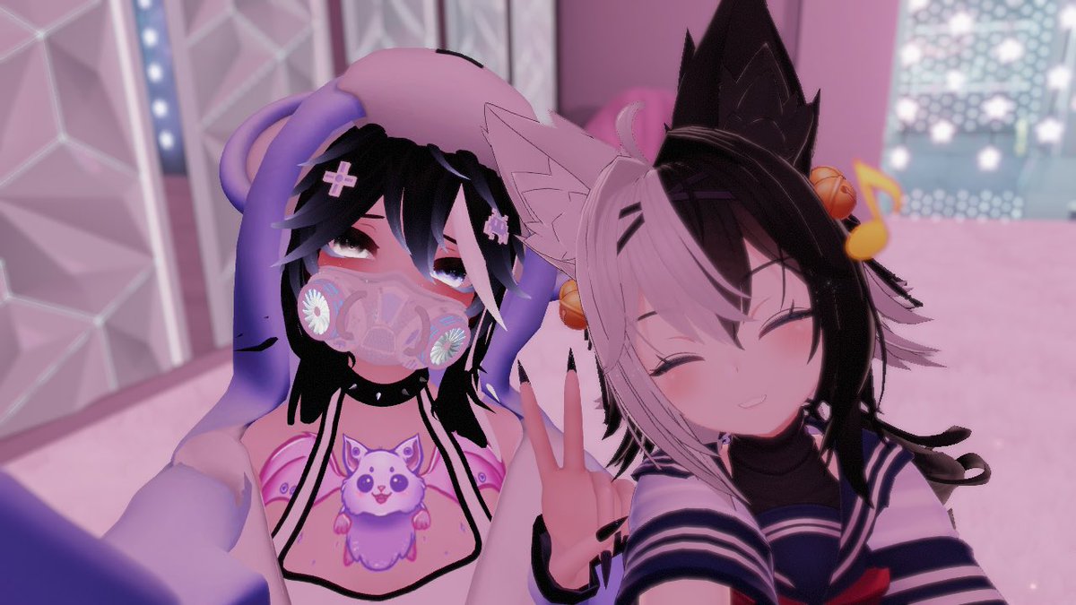 Tweirdo3's tweet photo. Your welcome for the pictures @EmiLand_TwT https://t.co/rxuI5DxgKr