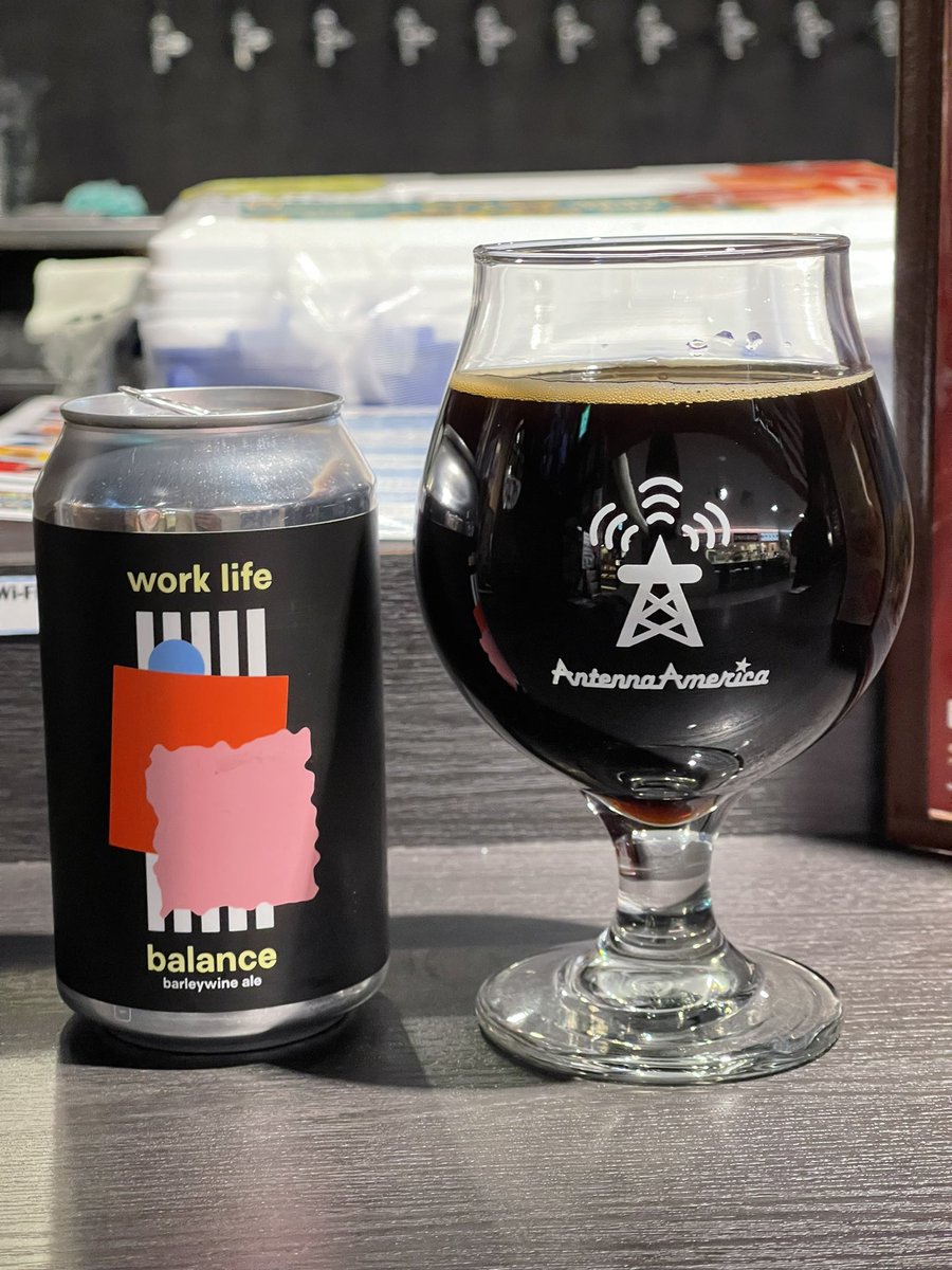 NM156_030366's tweet photo. 今日2杯目&最後なりよ。
『work life balance』
FAIR STATE BREWING CO. (@FairStateCoop)
Barley Wine ABV: 13% 12oz (≒355ml)
この度数のバーレイワインなので適量かと。
(個人の感想)はリプに。
#craftbeer #クラフトビール #BarleyWine #fairstate #antennaamerica #yokohama https://t.co/BkS3IYc7u6