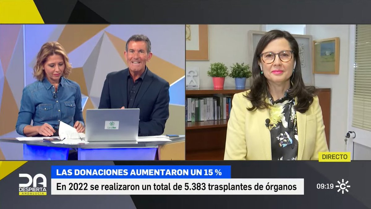 DespiertaCSur's tweet photo. Hoy nos ocupa la solidaridad humana que se expresa a través de las donaciones de órganos: hablamos con Natividad Cuende, adjunta a la Coordinación Autonómica de Trasplantes, @A_Trasplantes. En @DespiertaCSur, @canalsur, @CSurNoticias https://t.co/xZ59zAJPGH