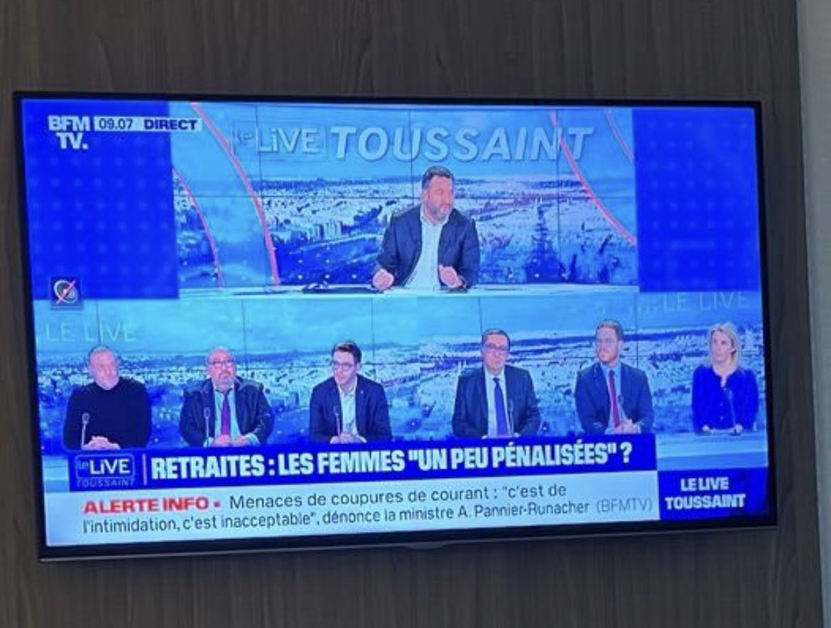 Bonjour <a href="/Bruce_Toussaint/">Bruce Toussaint</a> <a href="/BFMTV/">BFM</a> <a href="/FogielMarcO/">Marc-Olivier FOGIEL</a> vous avez des pbs pour trouver des femmes pour participer à vos débats ? Ce plateau masculin est scandaleux!
votre groupe a pourtant signé notre charte, « #parité, mode d’emploi» ➡️ <a href="/Les_Expertes/">Les Expertes</a> existent pourtant 
On zappe ! #pfdm