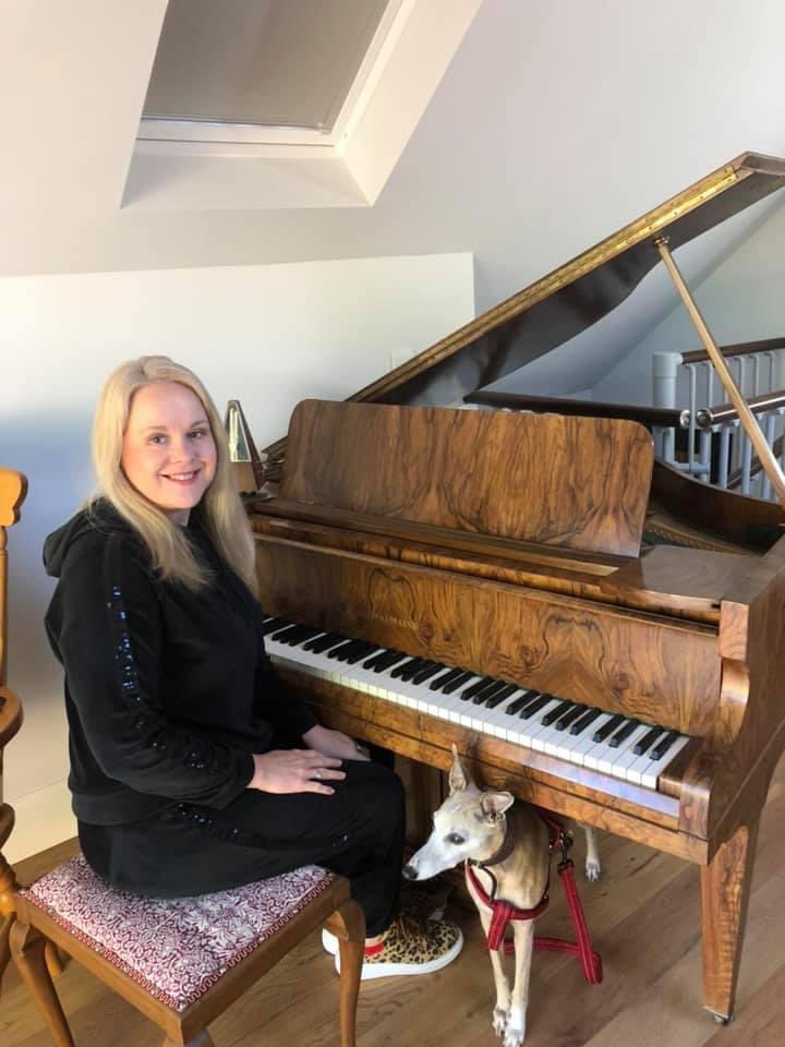 My beautiful baby grand! Having live music at your ceremony makes it even more magical. I’m always looking for musicians who can play at my bookings, please get in touch if you are interested and based in the South West or South Wales x