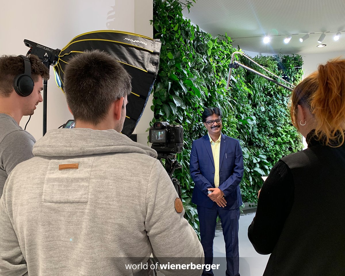 wienerberger's tweet image. 10 different nations with well over 100 years of experience at #Wienerberger! Recently the final part of a #developmentprogram for experienced leaders &amp;amp; experts took place &amp;amp; it was demonstrated that investing in people &amp;amp; educating employees pays off. #internationaldayofeducation