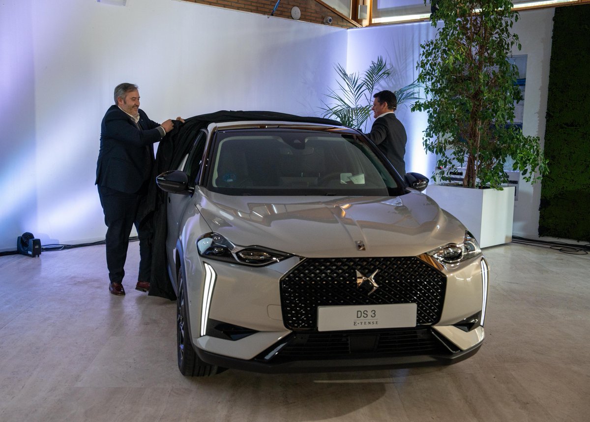 DS_Espana's tweet image. El pasado jueves tuvo lugar la primera Convención de Concesionarios DS Automobiles España de 2023, donde uno de los alicientes del día fue la presentación del Nuevo DS 3.
 
Los DS Store de toda España se reunieron para celebrar y seguir avanzando.
 
#redDS  #NuevoDS3 #DSstore