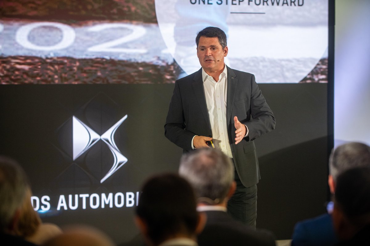 DS_Espana's tweet image. El pasado jueves tuvo lugar la primera Convención de Concesionarios DS Automobiles España de 2023, donde uno de los alicientes del día fue la presentación del Nuevo DS 3.
 
Los DS Store de toda España se reunieron para celebrar y seguir avanzando.
 
#redDS  #NuevoDS3 #DSstore