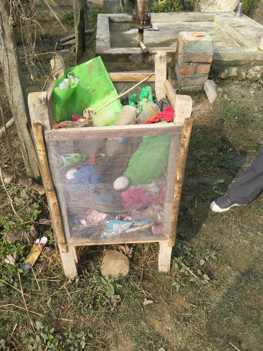 SnvNepal's tweet photo. #HappeningNow : Interaction and obervation of Meghbarri #clean and hygienic #community in Khadak by @SandraRyanSR  
#WASH #WASHSDG #USHHD https://t.co/Sr8BmlKTIW