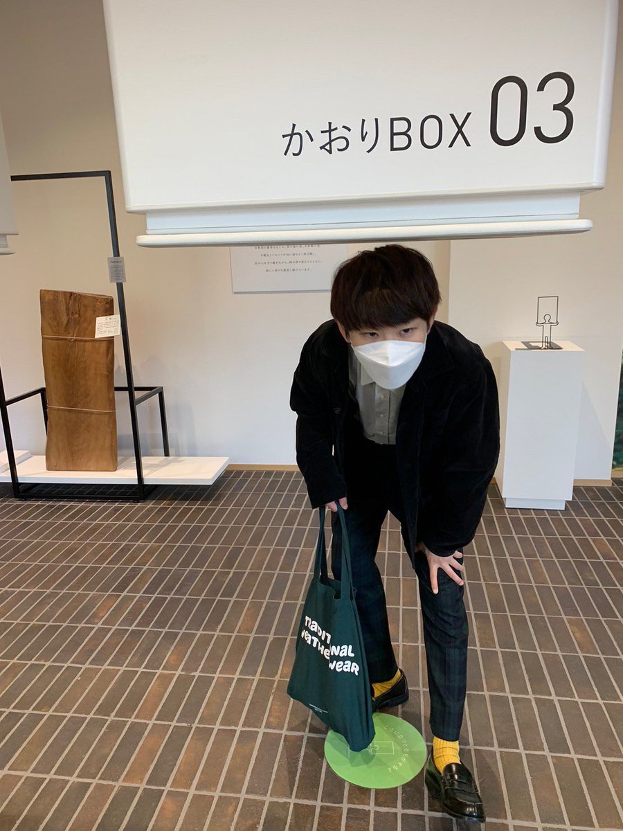 sotsugyo_304_25's tweet photo. 【〆さば】
WLP、ハモネプ出場、アカスピ関西優勝とサークル内外で大活躍🐟
唯一新人バンドから一緒の自分からすると、誇らしくもあり、一緒に歌いたかった悔しさもあります。おしゃれで場を和ませるのが得意なサバですが、ここぞと言う時は鋭い意見をズバッと言ってくれます。ナイスマッチョ💪

しん https://t.co/6JAJMieL9X