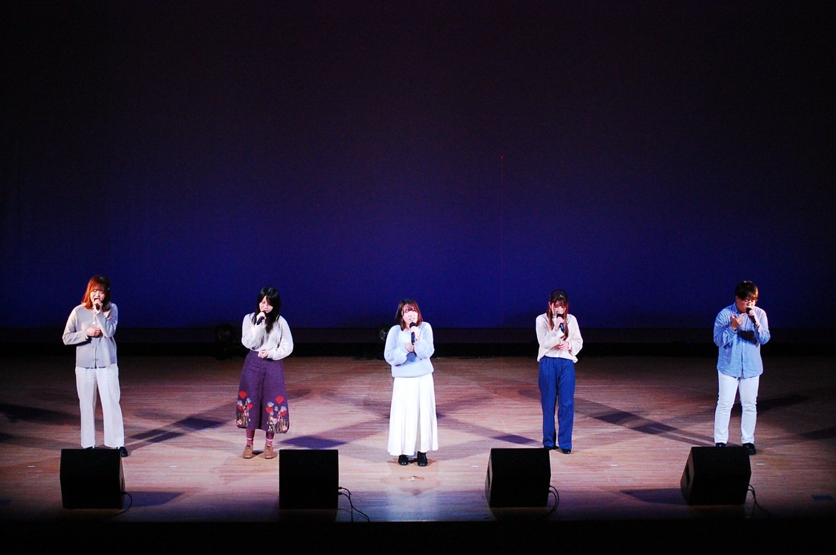 Infini_wl's tweet photo. Infini Winter Live2023【RePRISE】
1月14日に開催しましたWinterLiveを写真で振り返ります📸Part2

①びすけっと
②風凪(@Kazanagi_Infini )
③㐂
④金木犀

#infiniwinterlive2023 https://t.co/MzHk8WvDSZ