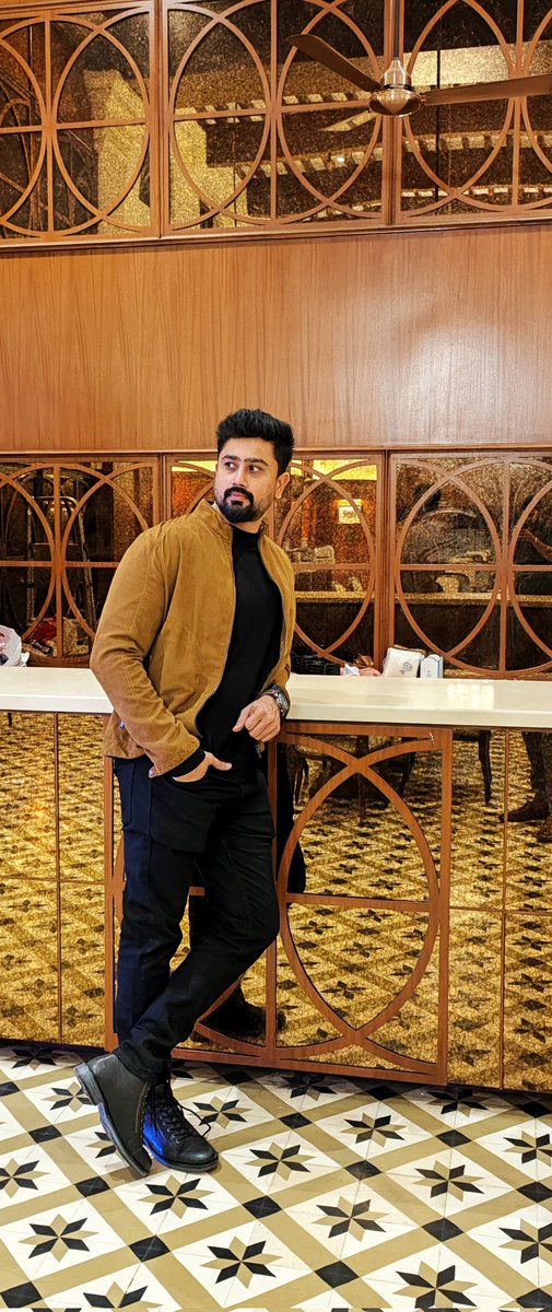 rahulsalanke145's tweet photo. "You can have anything in Life if you dress for it "

#rk #rahul #rahulsalanke https://t.co/WXNMecGOYs