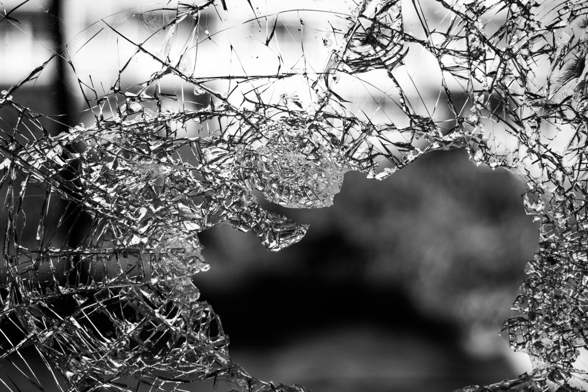 Man left permanently disabled after being crushed by tonne of glass - stallardkaneassociates.com/man-left-perma…