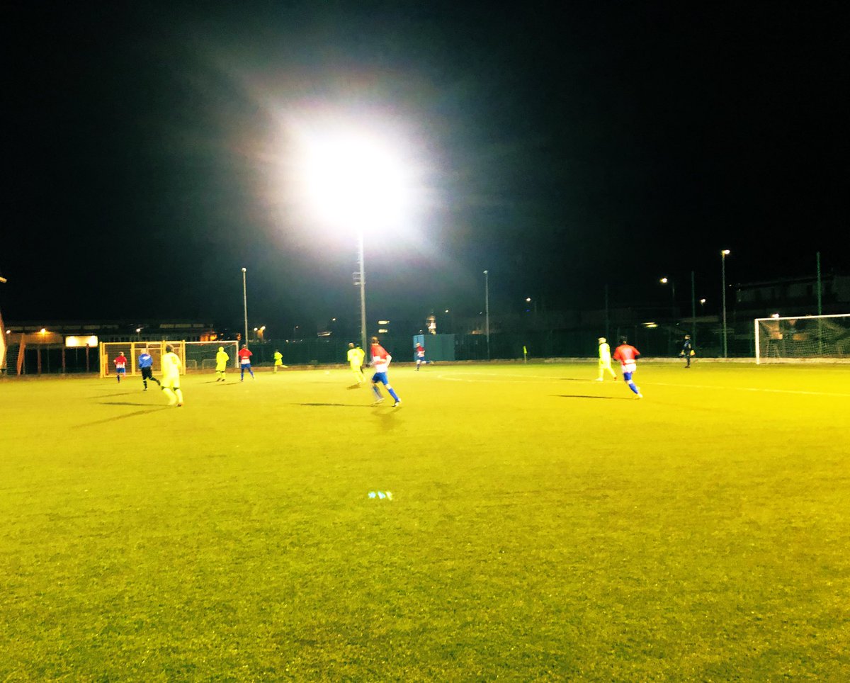 SuperNOwAter's tweet image. Pochi, ma buoni! 😅💪✌️
#victory #3pt #Enjoy #24gennaio