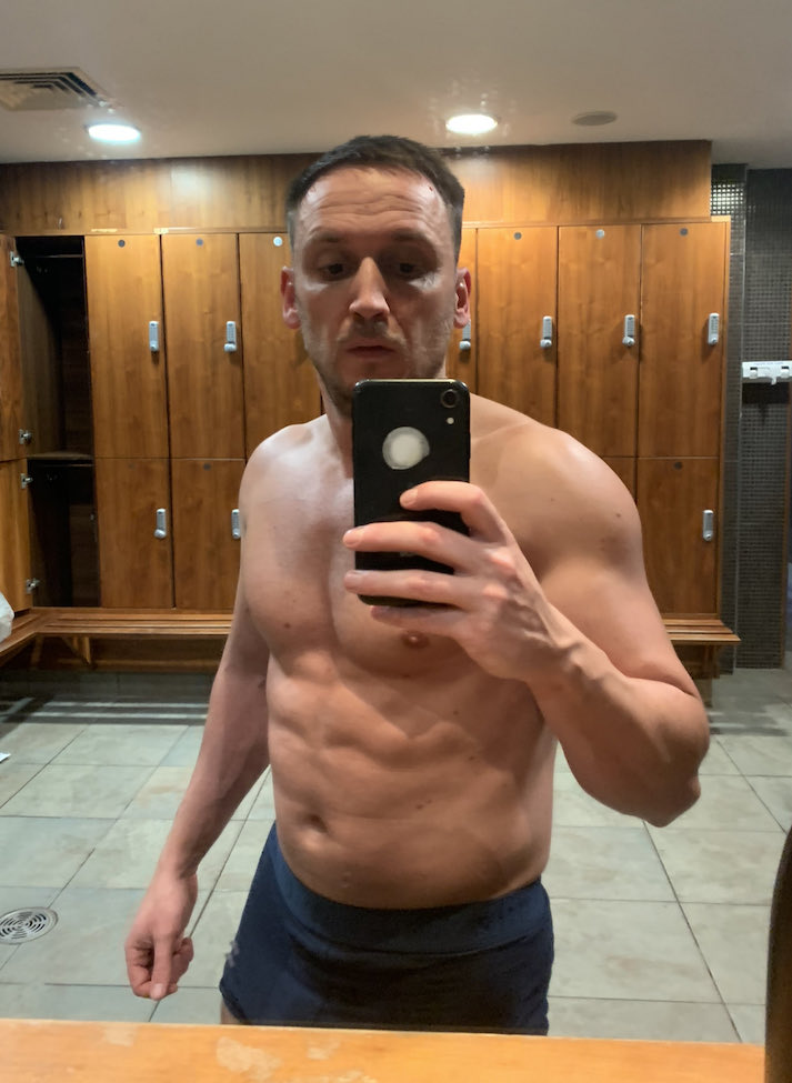 Last year I weighed 9 stone, I was diagnosed with stage 4 cancer. I refused conventional treatment and the oncologist said I’d have 12 months to live. 💪🏼