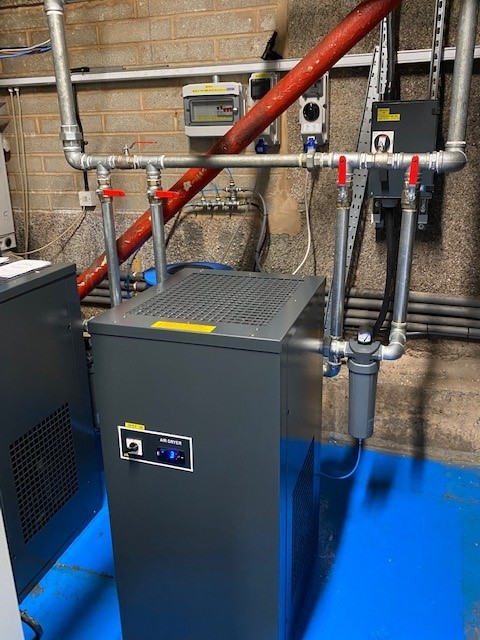 New #SCC #aircompressors installed in our #CNCmachining factory for greater energy efficient power.
@SCC_Air_Comp #precisionengineering #ukengineering #compressedair #GBmfg #ukmfg