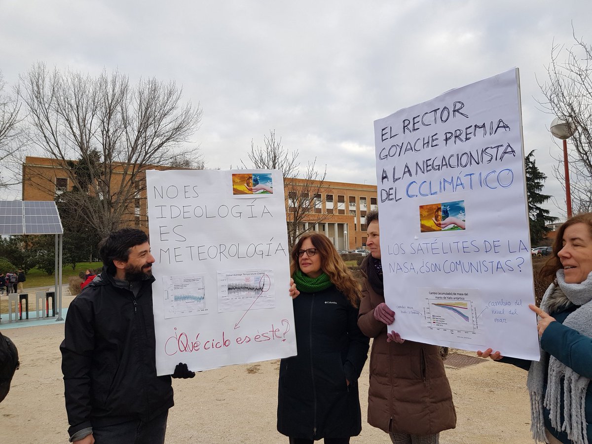 Desde la Facultad de CC Físicas, expresando opiniones científicas <a href="/BelenRFonseca/">Belen Rodriguez De FONSECA</a> <a href="/anegredo18/">Ana Negredo</a>
