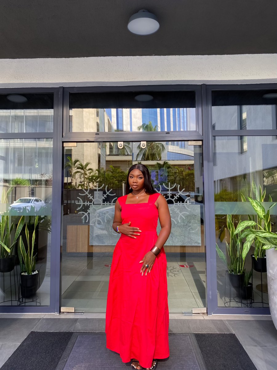 Beautybyreee's tweet photo. Black women in red ❤️
A sight for sore eyes😍 https://t.co/vi7CHdehuI