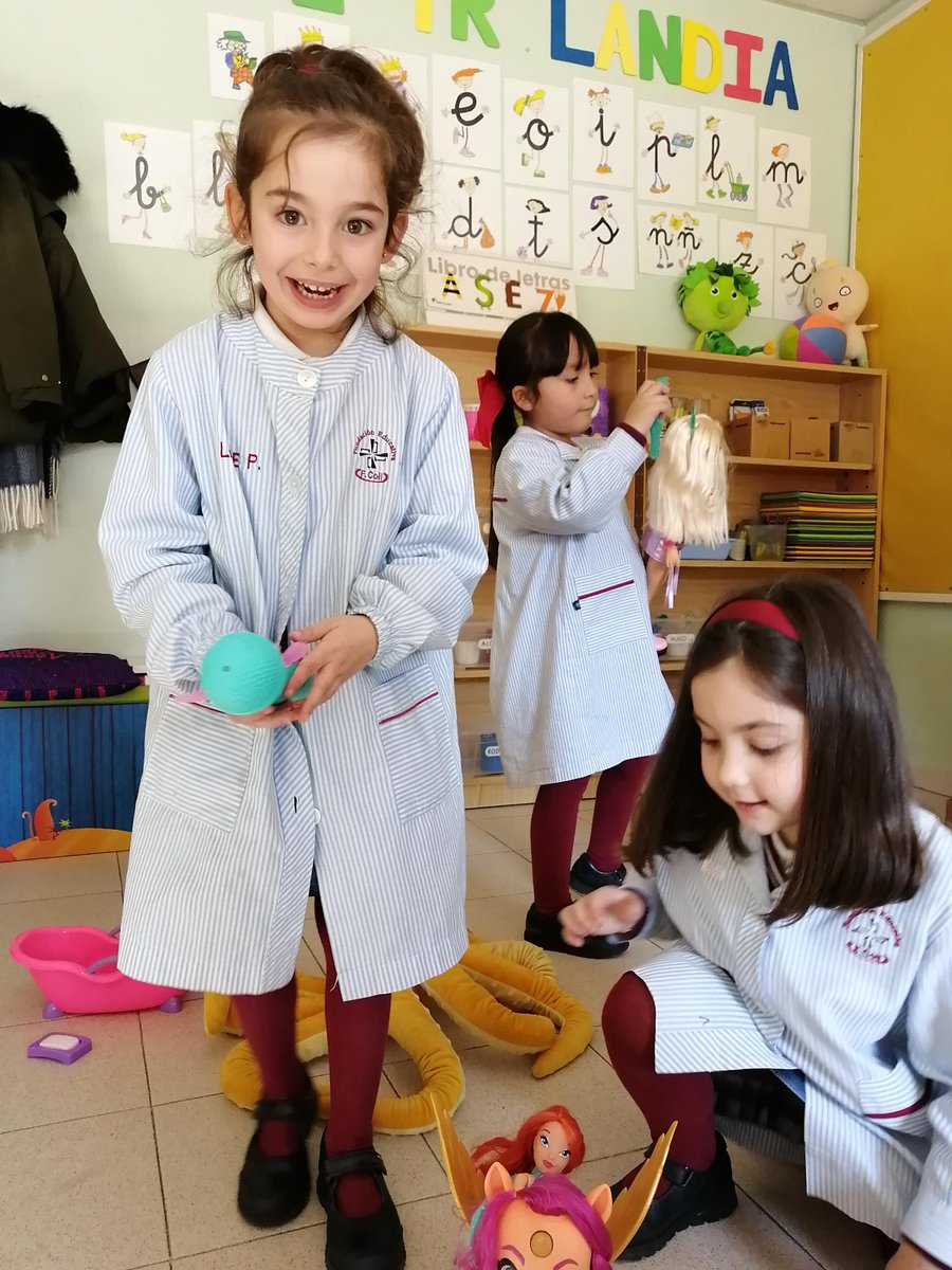 «Los niños necesitan tiempo y espacio para jugar. Jugar no es un lujo es una necesidad”. Kay Redfield Jamison.

<a href="/fefcoll/">FEFC</a> #AnunciataValladolid