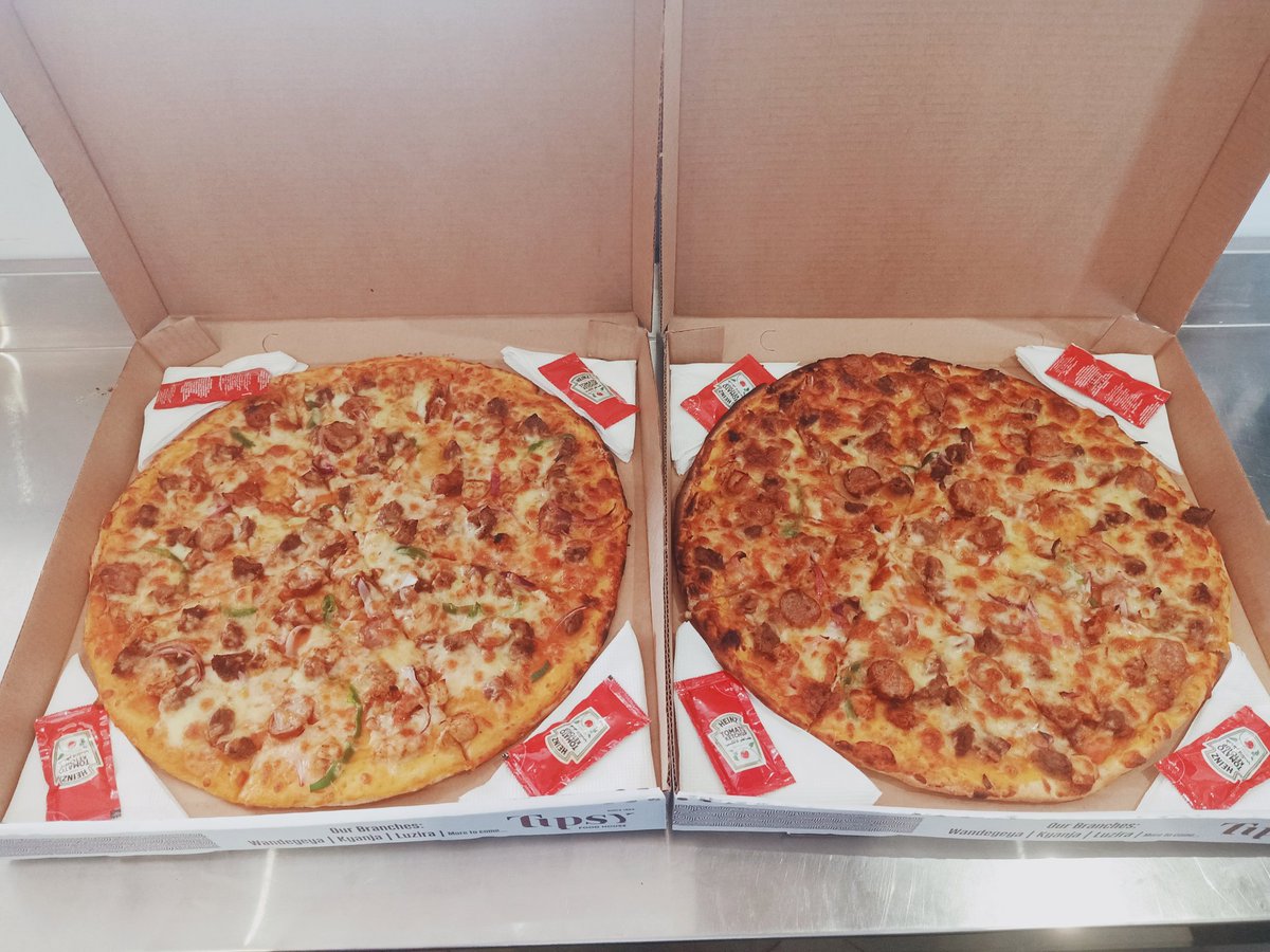 It's #PizzaTuesdays at our Wandegeya & Kyanja branches, you Buy One & Get One Free, so why not buy a Pizza for you & your friends!👌🏾 #ChickenPizza #BeefPizza #veggiepizza #pizzamargherita #DeliveryMubuudde

For Delivery call us on  0705391751, 0705948777 or 0774498513
