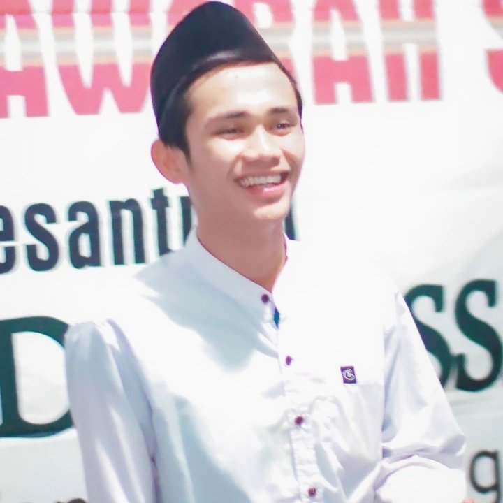 sunnah_th's tweet photo. Jangan tanya aku siapa? Aku saja tidak tahu siapa gerangan aku sebenarnya.

#FotoProfilBaru https://t.co/Nyx7V8g9OU