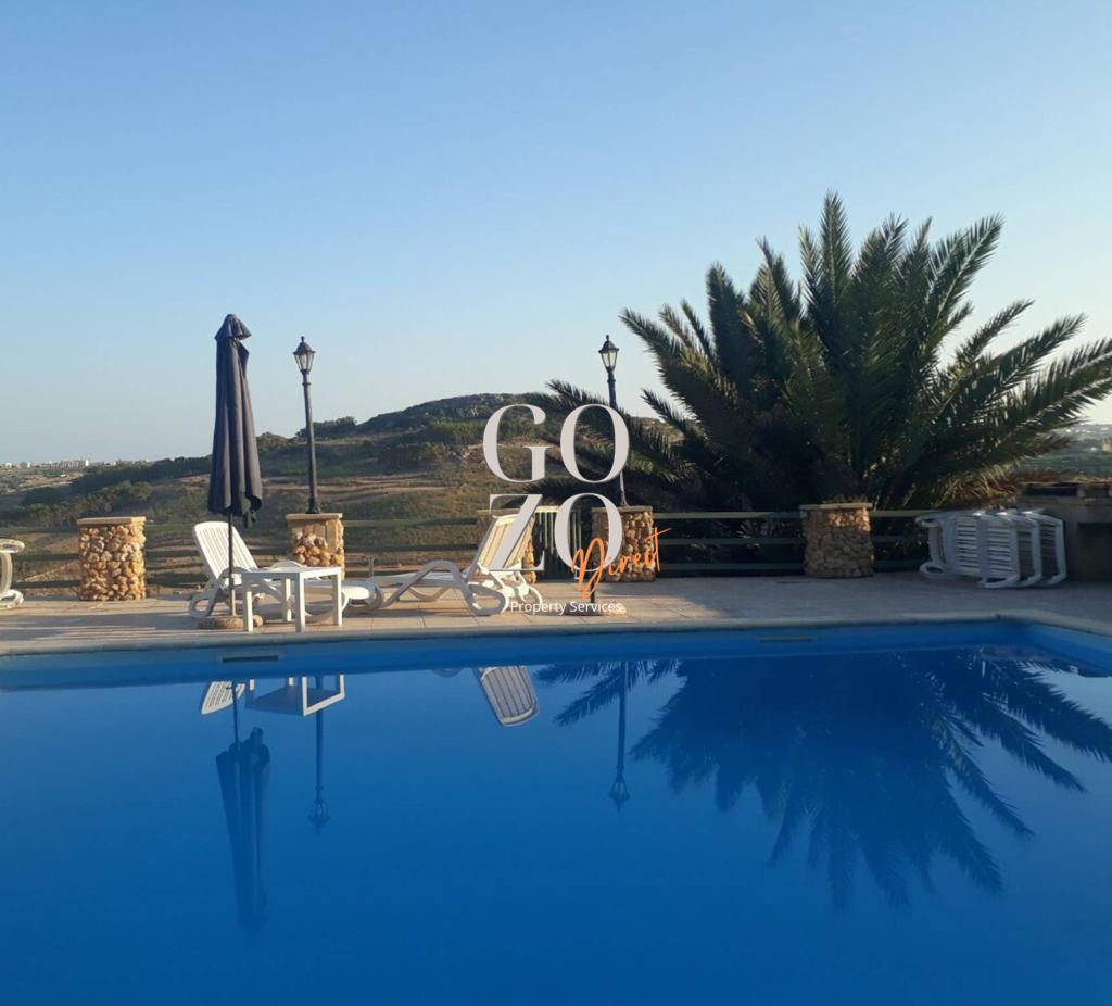 GozoAdvertiser's tweet photo. Ideal #film location Stunning Views https://t.co/90T3sABCVm #Gozo #longlet #madameblanc @DameVincentSue  #malta #tolet @sally_lindsay https://t.co/e672cdbxce