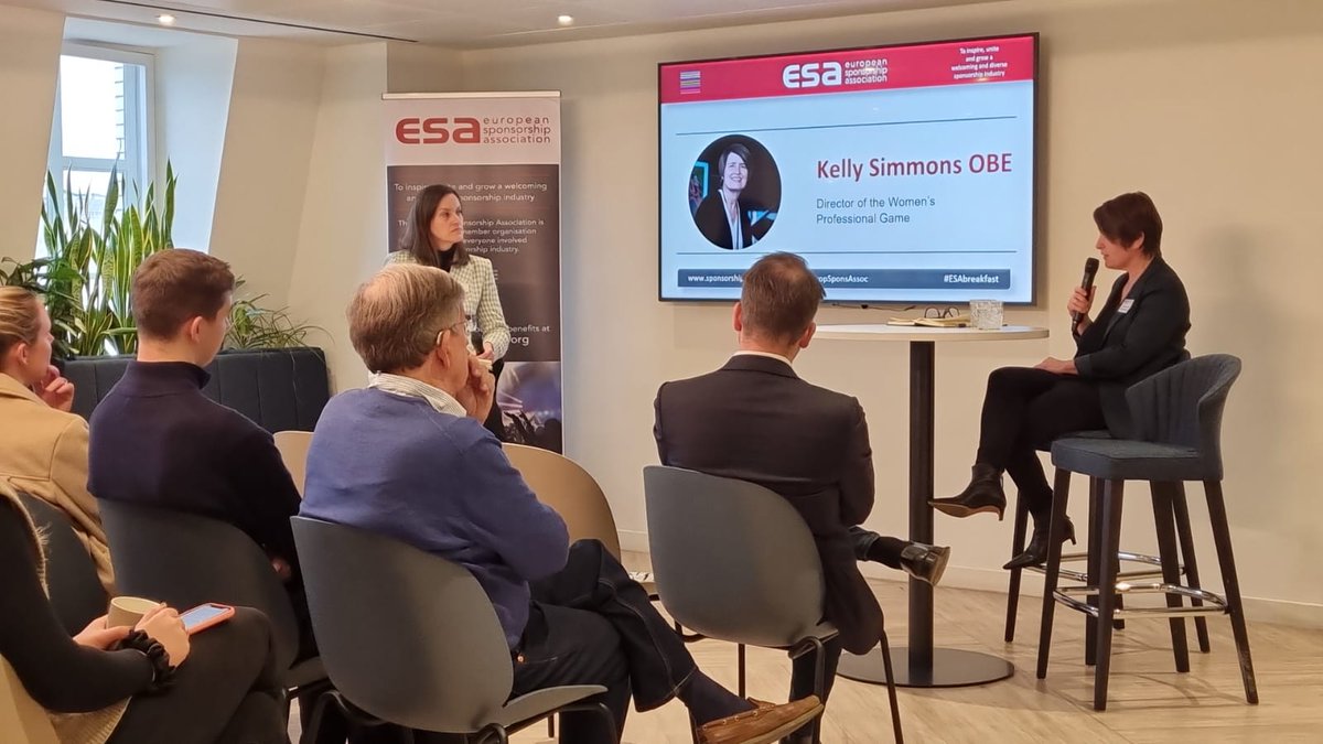 EuropSponsAssoc's tweet photo. Precious insights into 2023 #sponsorship trends from our #ESAbreakfast panellists 👏
@KellySimmo1 | @FA
@jillydowney | @CoreSponsorship
Philip Rouwenhorst | Blauw
#ESG #sustainability #purpose #measurement #womenssport
Huge thanks to hosts @Harbottle_Lewis
@SophieLJMorris https://t.co/ndyjeTQQWP