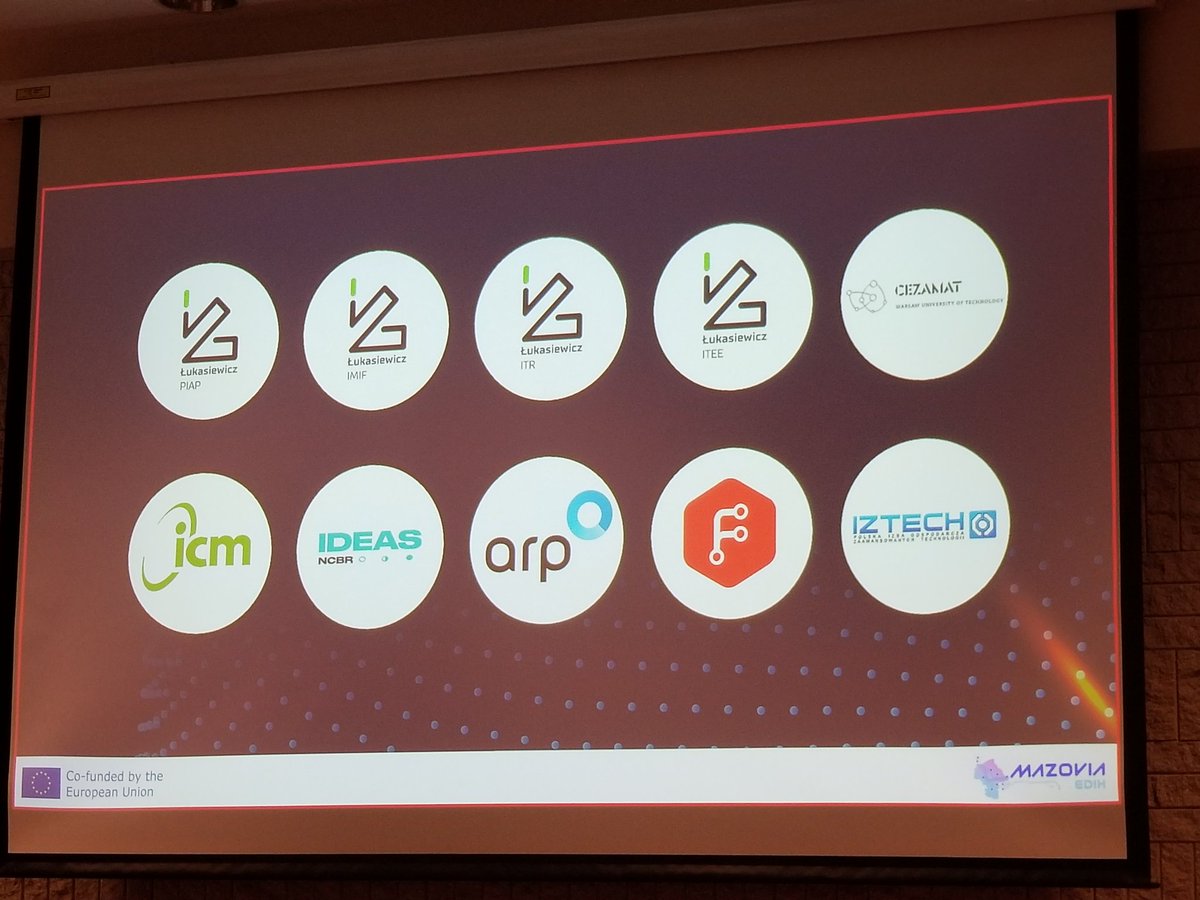 gra_ze's tweet image. Kickoff projektu #mazovia #EDIH w gościnnych progach #PIAP @Lukasiewicz_pl. 1 ze 136 nagrodzonych projektów europejskich na rzecz cyfryzacji MŚP. Na sali przedstawiciele partnerów konsorcjum. Po raz pierwszy w tym gronie #IDEAS @NCBR_pl . Zaczynamy!