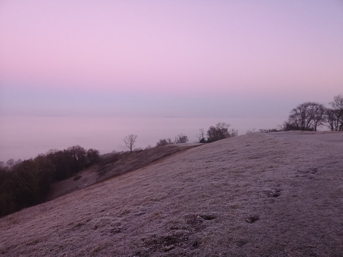 Absolutely beautiful but absolutely baltic morning - minus 6 again #chilterns