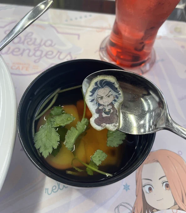 อาหารรอบแรกค่ะ แต่นแต๊นนนน ・ ᗜ ・ )⸝⁺✧ สั่งแบบไม่ใช่เมนูโปรดหรอกแต่เพราะเป็นของเมน 55555 พุไชน์ที่ชื่อชิบะ ไทจุมันทำเรา จัดไปทั้งของคาว / ซุปเครื่องเคียง แต่เมนูน้ำเว้นให้กี้เลยเพราะจ้องมาตั้งแต่บ้าน มาถึงยังไม่ทันได้ชื่นชมอะไรต้องรีบช้อนไทจุขึ้นมาก่อนค่ะไม่งั้นเละ + 