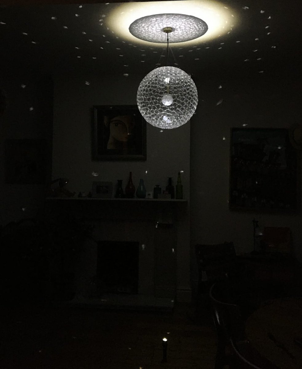 Ainhoa Mielgo (@ainhoamielgo) on Twitter photo A genius way to recycle🌍 cell culture dishes into an amazing lamp for your living room😍 And this lamp even comes with disco function!! ✨🎆
Created by my smart colleague and scientist Dr Natalia Sanchez-Soriano <a href="/Natsansor/">Natalia Sanchez-Soriano</a>
¡Es una idea genial Natalia! A genius way to recycle🌍 cell culture dishes into an amazing lamp for your living room😍 And this lamp even comes with disco function!! ✨🎆
Created by my smart colleague and scientist Dr Natalia Sanchez-Soriano <a href="/Natsansor/">Natalia Sanchez-Soriano</a>
¡Es una idea genial Natalia!