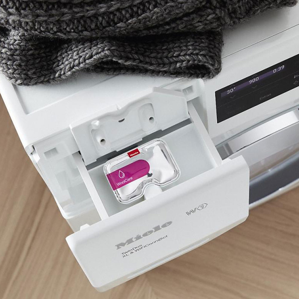 RCSnelling's tweet photo. Miele TwinDos and CapDosing automatically and precisely dispense the correct amount of detergent into your wash, giving you the best results every time, whilst also being eco-conscious.

👕👚 https://t.co/i2Z3EkcfhK

#mielelaundry #twindos #capdosing #washingmachine #sustainable https://t.co/2a7KZyKBmF