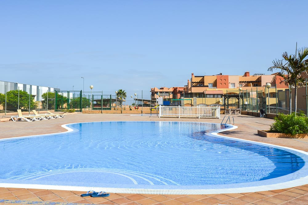 Ref. VFN105 - Piso en el complejo Tres Islas en #Corralejo #Fuerteventura
70 m² | 1a planta sin ascensor | amueblado y equipado
Estar-comedor-cocina, 2 habitaciones, baño, terraza, parking, piscina comunitaria
#HomeCanarias #RealEstate #inmobiliaria
homecanarias.com/es/venta/pisos…