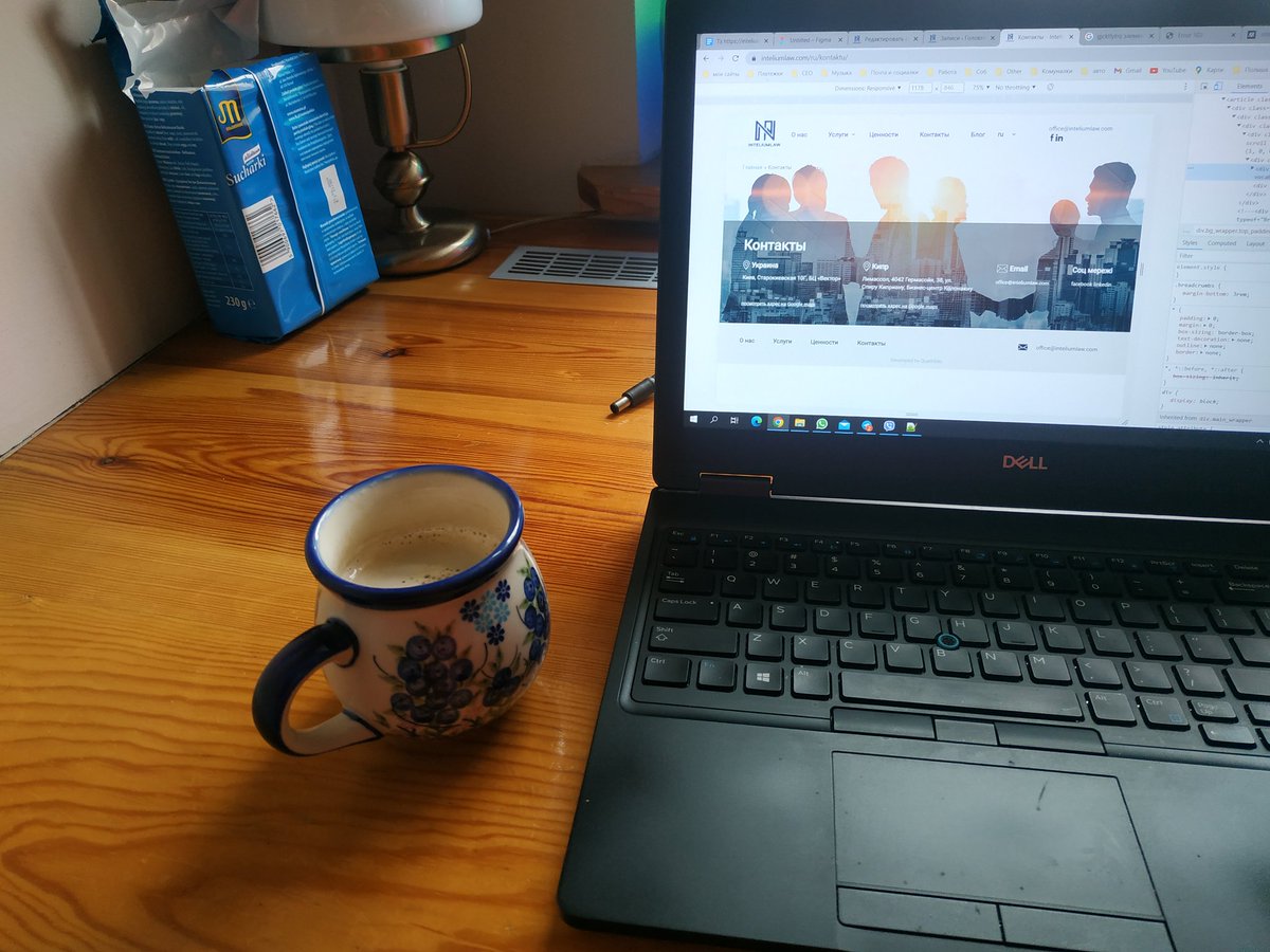 SheeftD's tweet image. it's just me coffee - the main element in the work? 🤔 Or is it like this for everyone? ☕