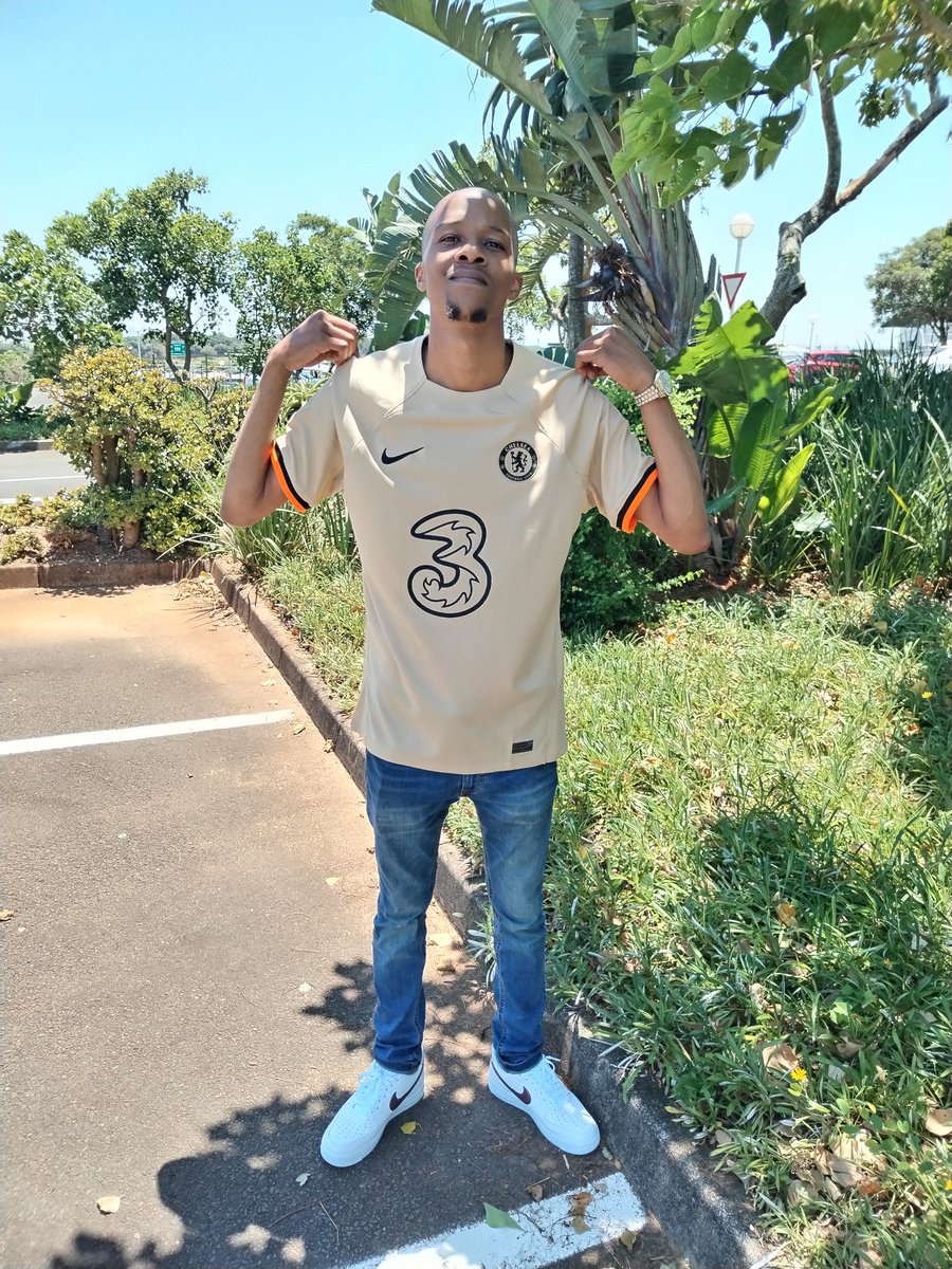 __Mlamulii's tweet photo. Feeling brand new
#CFC #CFC4ever https://t.co/yvxHtmeW9h