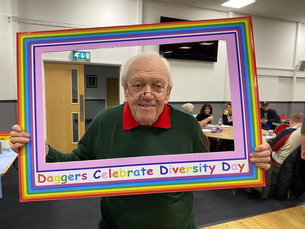 Another week &amp; another chance to win free tickets for <a href="/Dag_RedFC/">Dagenham & Redbridge</a> #DaggersDiversityDay on 28th January versus <a href="/YTFC/">Yeovil Town FC</a> in the <a href="/TheVanaramaNL/">🫩 #killrecky</a> 👏
 
Retweet this Tweet by 5pm this Thursday to enter.

#COYD⚔️ | <a href="/BDGroup11/">The BD Group</a>