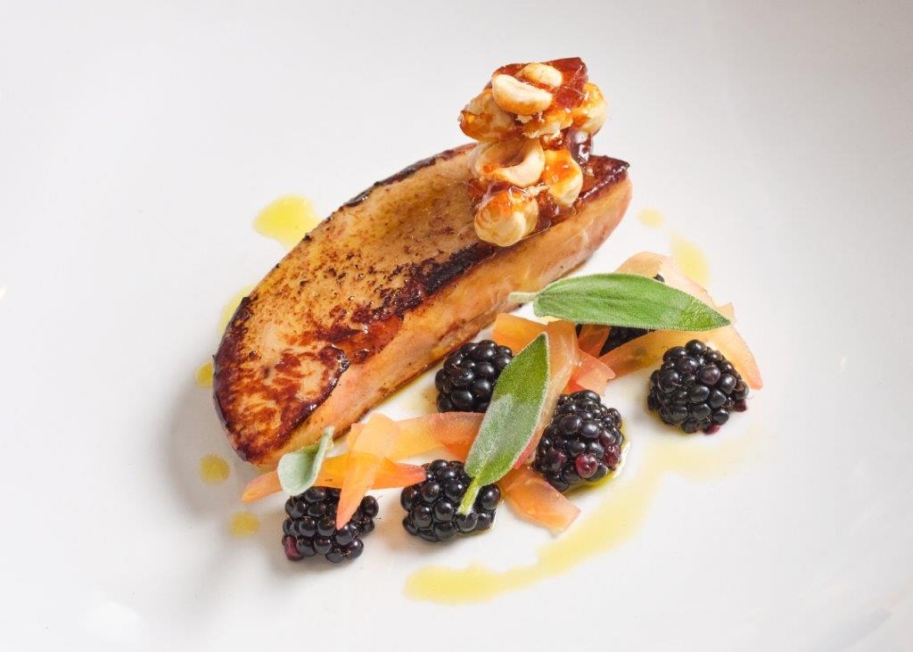 Only the best ingredients from our
wild Cornish coastline are used by our chefs to produce
dishes where Cornwall’s natural larder can shine!

Book through our Website or Opentable now to ensure
you get to experience all that Cornwalls abundant
hedgerows have to offer.