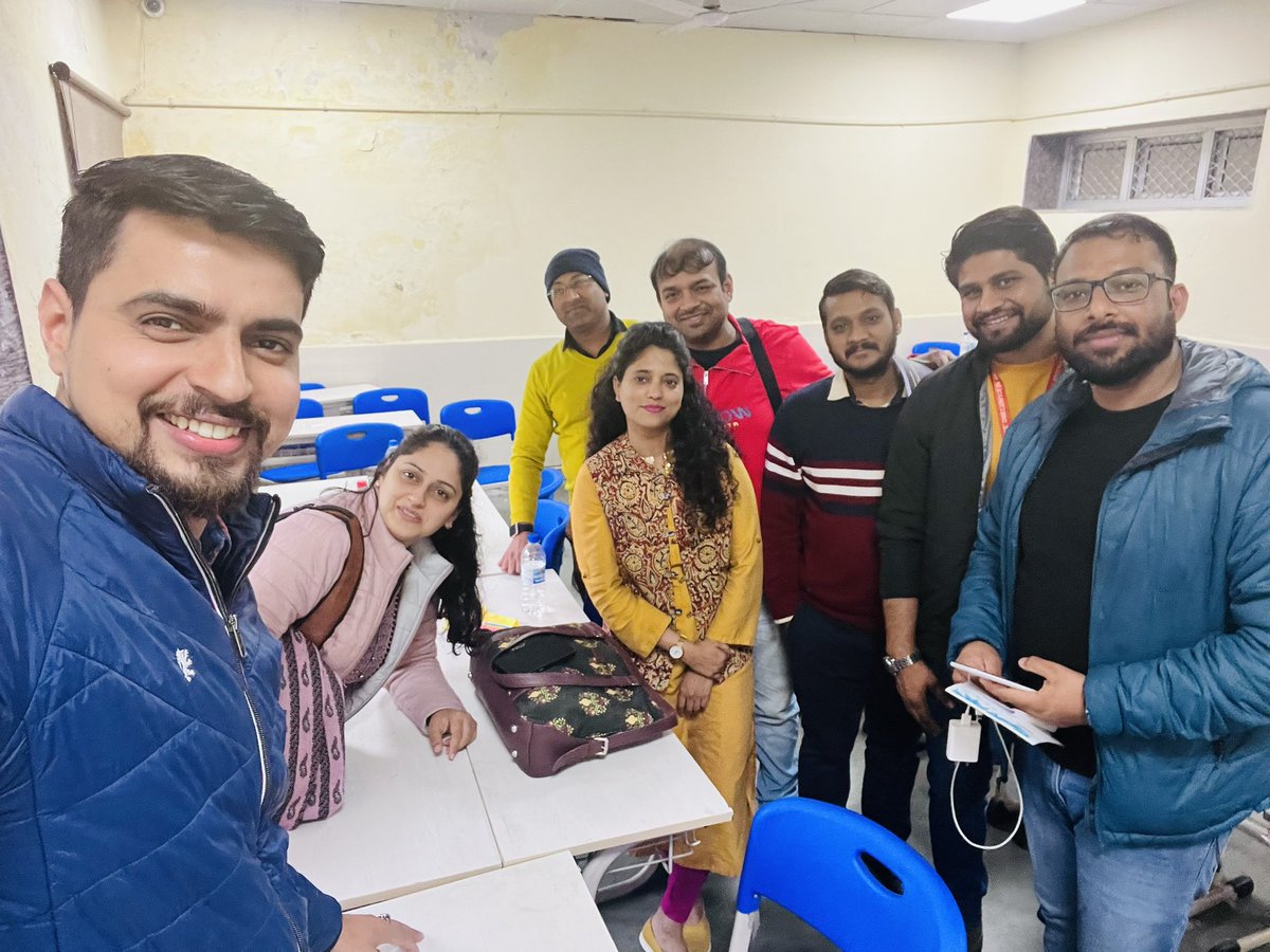 AnujKharb2's tweet image. LIC - 12 (Creating an Enabling Learning Environment
@Dir_Education provides exceptional and excellent learning opportunities through Co-learning sessions.
Attended @DKeshavpuram 👍🏼
Energetic & Positive Vibes ✌🏻
#TDCPROGRAM
@gupta_iitdelhi
@msisodia @SCERT2021 @PbpandeyB