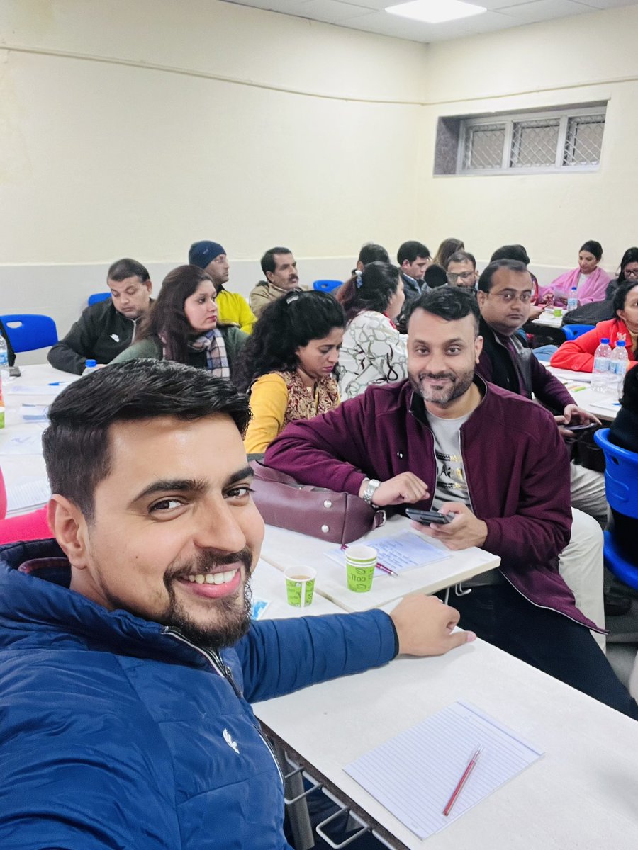 AnujKharb2's tweet image. LIC - 12 (Creating an Enabling Learning Environment
@Dir_Education provides exceptional and excellent learning opportunities through Co-learning sessions.
Attended @DKeshavpuram 👍🏼
Energetic & Positive Vibes ✌🏻
#TDCPROGRAM
@gupta_iitdelhi
@msisodia @SCERT2021 @PbpandeyB