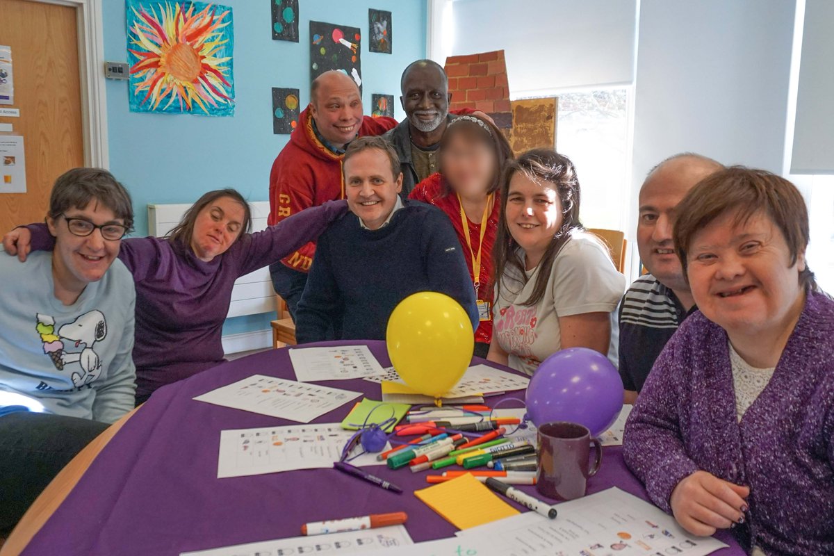 Hftonline's tweet image. @TomTugendhat, MP for Tonbridge and Malling, visited one of our #SupportedLiving services last Friday to hear of the lived experiences and daily challenges faced by #LearningDisabled people.

Find out more about his visit 👇

loom.ly/Dx7d0pI