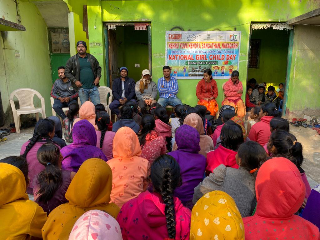 MYBharatHQ's tweet photo. National Girl Child Day was organized by Shri Hari Samajik Sangathan affiliated with Nehru Yuva Kendra Nayagarh (@YuvaNayagarh) in coordination with NYV Niranjan Hota.

#GirlChild #GirlChildDay #NationalGirlChildDay‌_2023 https://t.co/NWb8PEMJ76