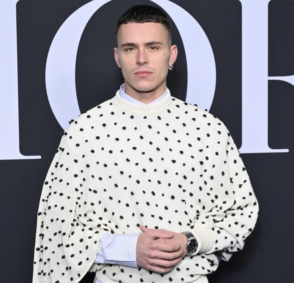 omarsdaisies's tweet image. Aron Piper and Omar Rudberg talking in Spanish. Please think about it for a minute.