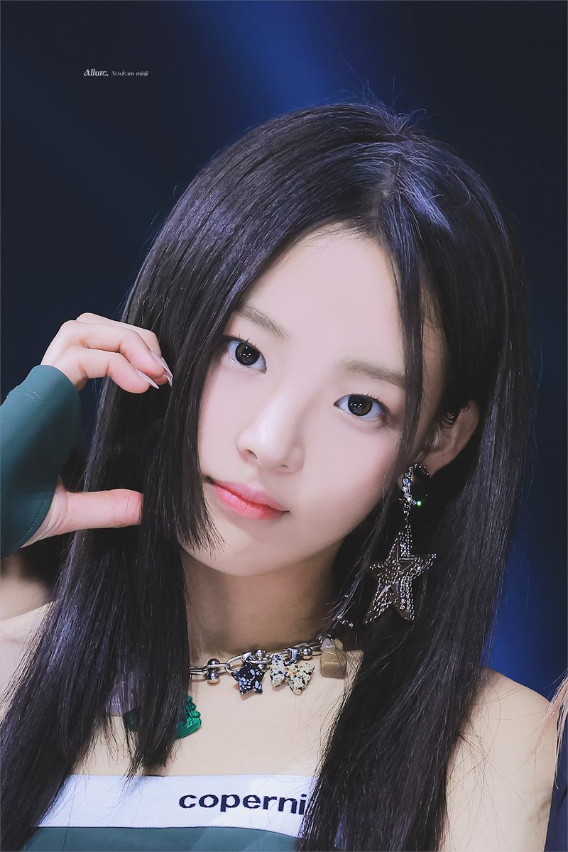 Allure_0507's tweet image. 221126

#NewJeans #뉴진스 #MINJI #민지