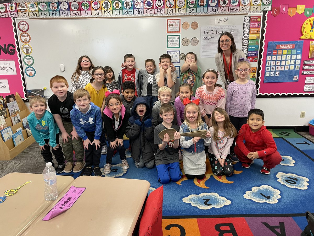Mrs. Mills tweet media