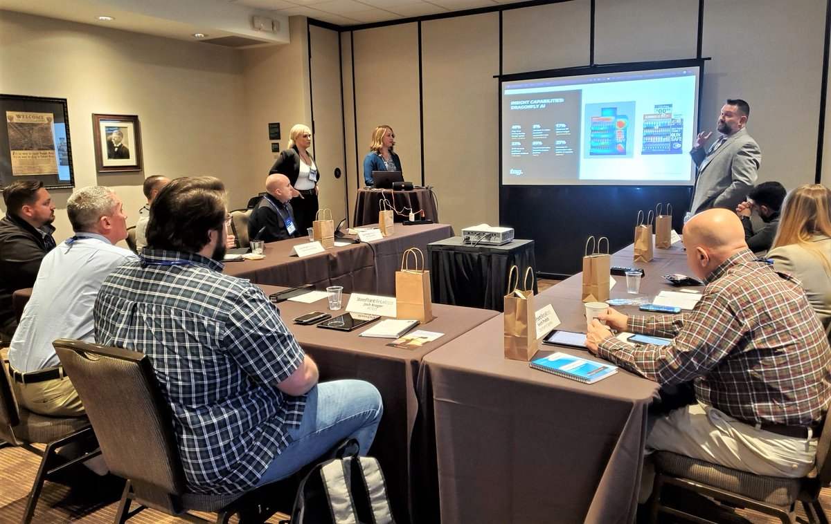 tagwwnews's tweet image. If you're at @SPRetailEvent today, be sure to grab some shopper journey insights from our experts, Kelly Gallat, Sarah Telgarsky, Courtney Auringer, and Kyle Falbee at booth 27!

#StorePointRetail #retail #TagTalent #shopperinsights #shoppermarketing