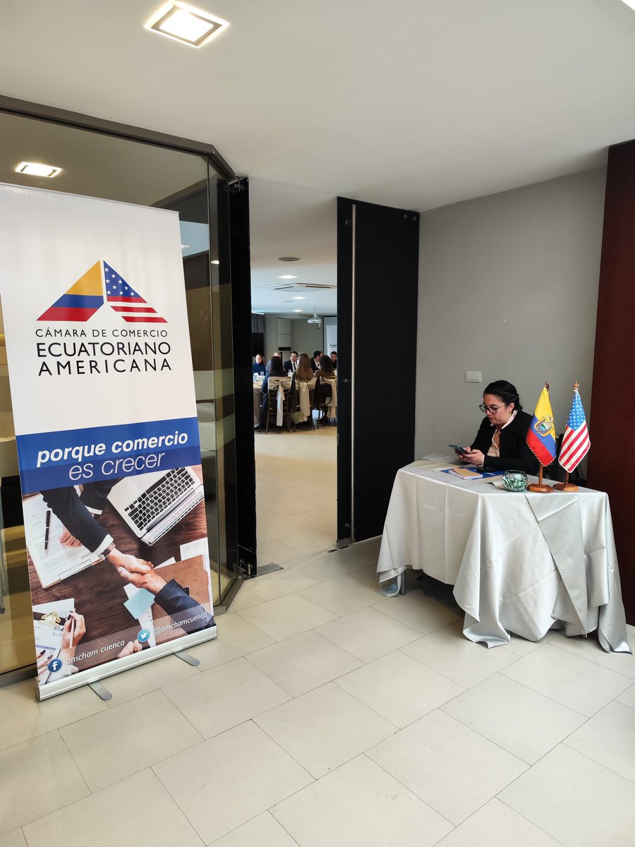 ZahirTryp's tweet photo. El @amchamcuenca realizó una conferencia en nuestro salón #omega sobre la Ley de Protección de Datos Personales y su Impacto en las Empresas. 

¡Gracias por preferirnos! https://t.co/EfU0T7fpUh