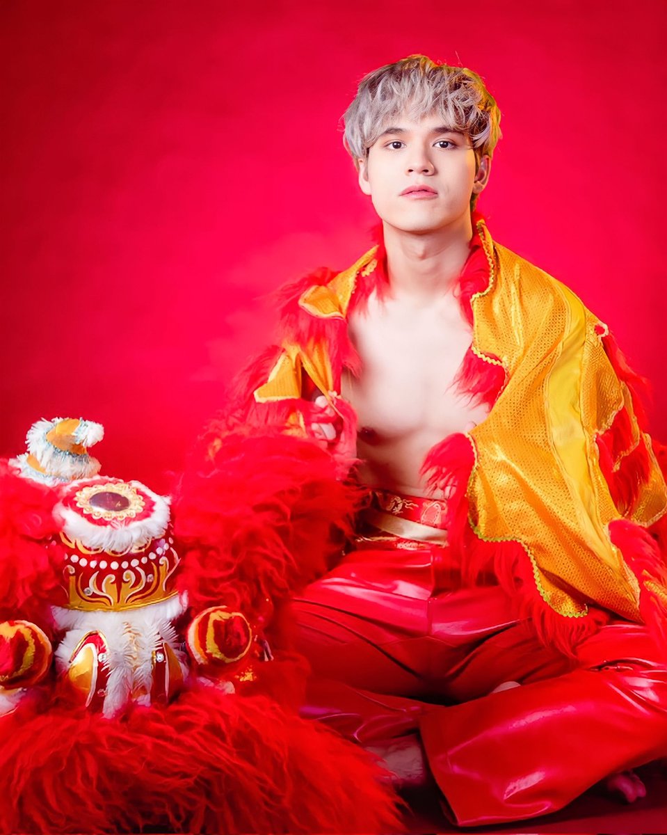 BLCupidEdits's tweet photo. May the New Year shower you with Luck and Love.! 💪🔥😘

#ThaiBLActor #ThaiHotGuys #AsianHotGuys #BoyNattapon #GhostHostGhostHouseTheSeries #BLCupid

📷: natponboy https://t.co/4Ets86JLF3