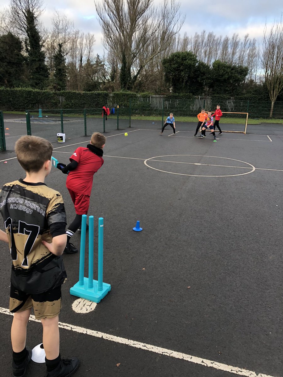 kodoherty1's tweet photo. Great to have @davy_sca from @NWCricketUnion back in school today showing our P6 and P7 children how to “Whack It”🏏🚀💥@cricketireland @NWCU_Warriors https://t.co/mJ9A1WpU9d