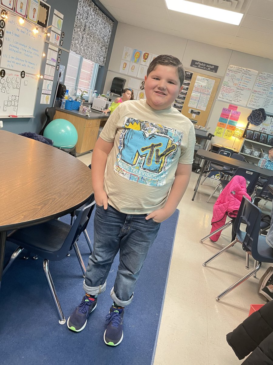 <a href="/LamarLionsRoar/">Lamar Lions</a> #lamarleads #80RockingDaysAtSAISD