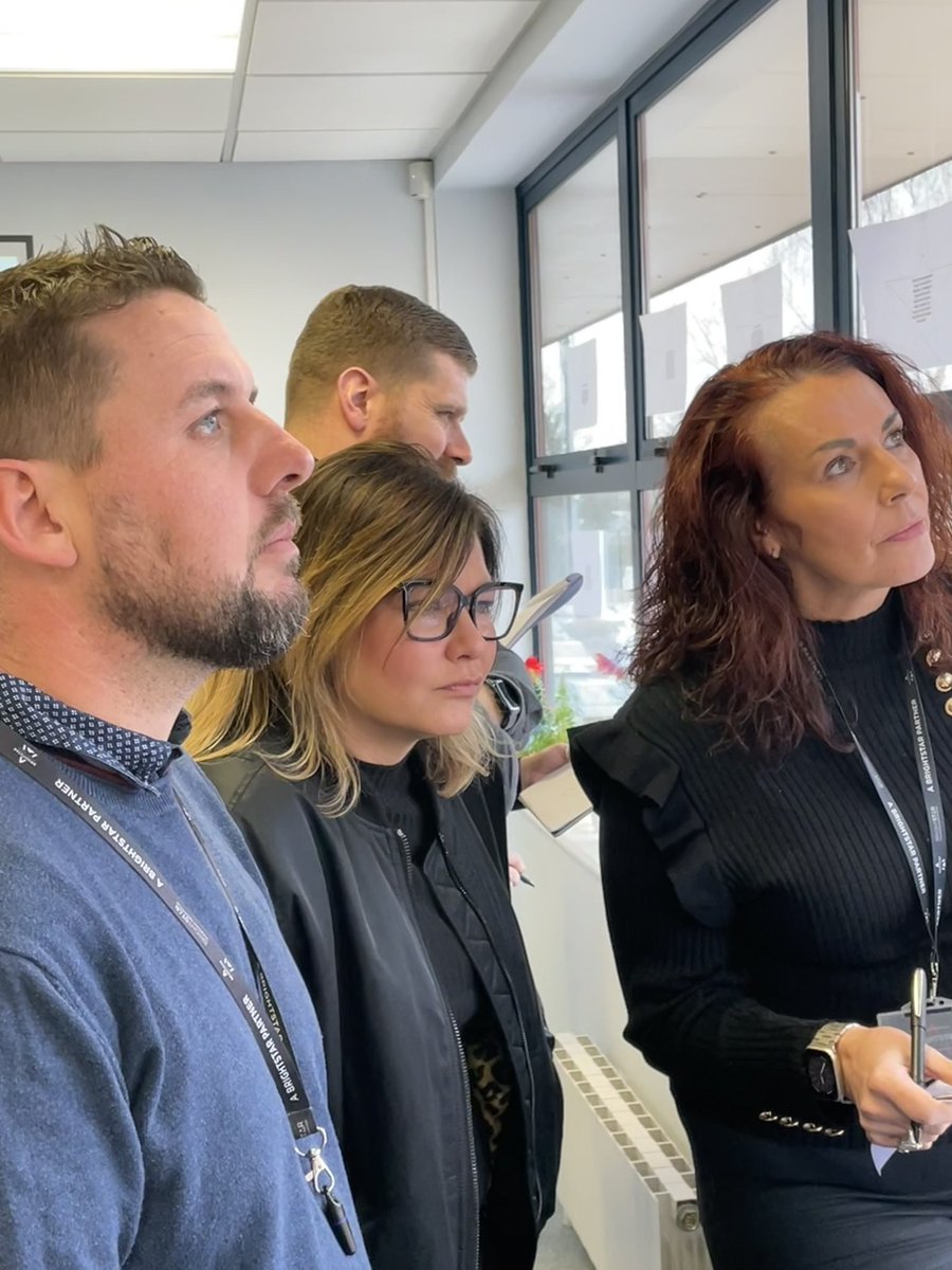 BrightstarCPD's tweet photo. Fabulous Customer Service session today in the @MTFinance Greenhouse.Fantastic contributions from the team as ever #customerservice https://t.co/D7LIKllSaE