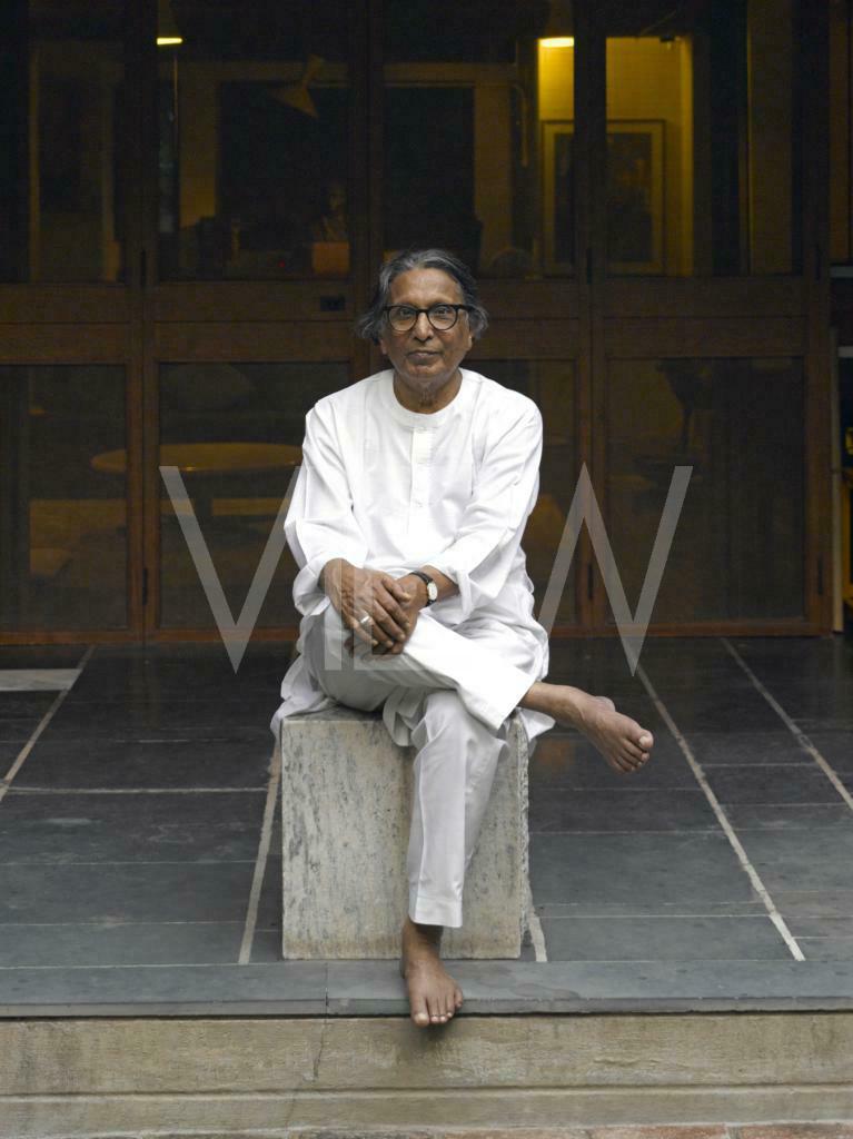 "India's greatest architect" Balkrishna Doshi dies aged 95 

Photographed here at home by <a href="/VIEWIMAGES/">VIEW</a> photographer Edmund Sumner

viewpictures.mediashowroom.com/search/vwp?ftk… 

#BalkrishnaDoshi #architecture #architecturephotography #news